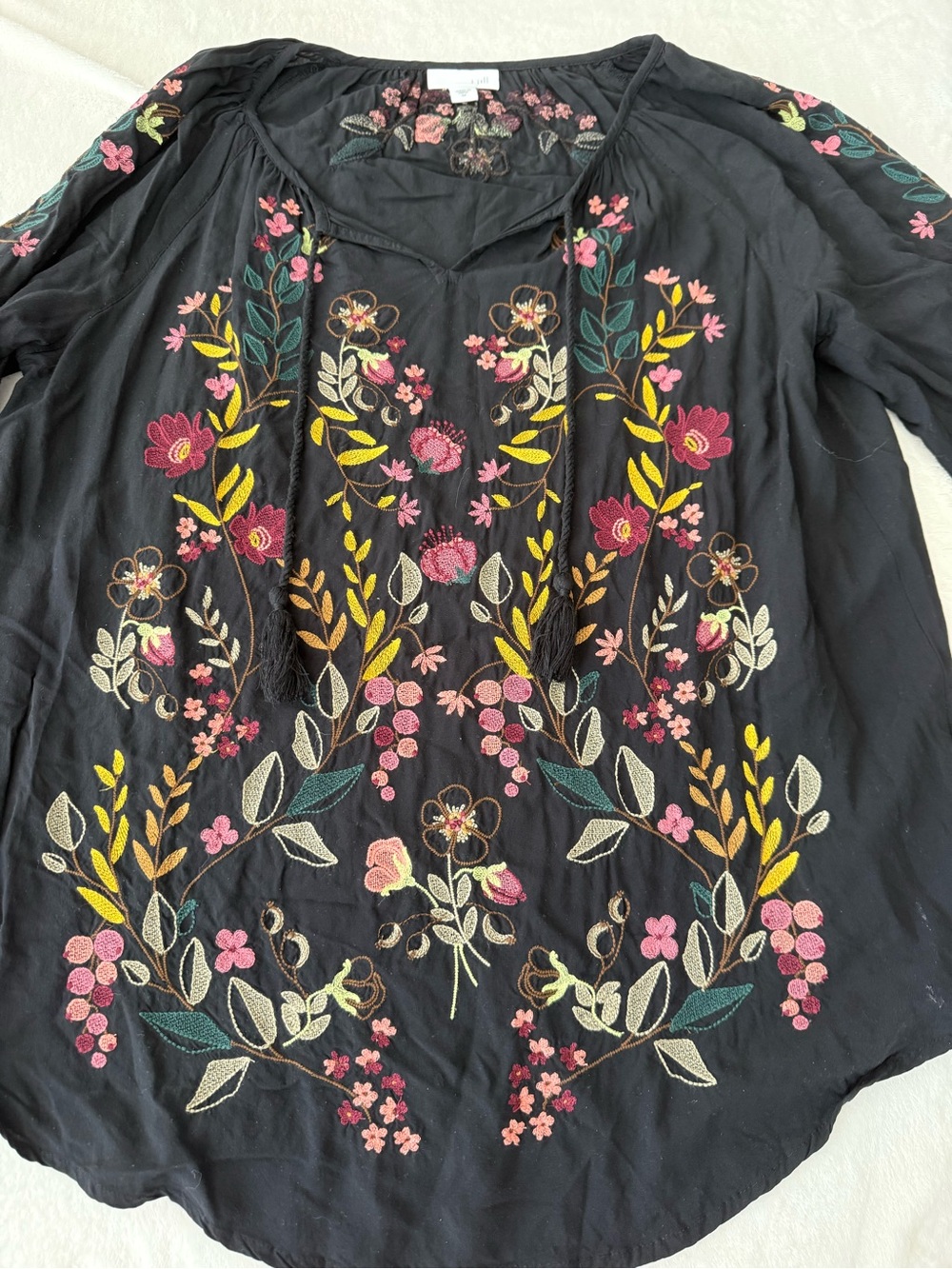 J Jill Black Embroidered Popover Top Size Medium D82